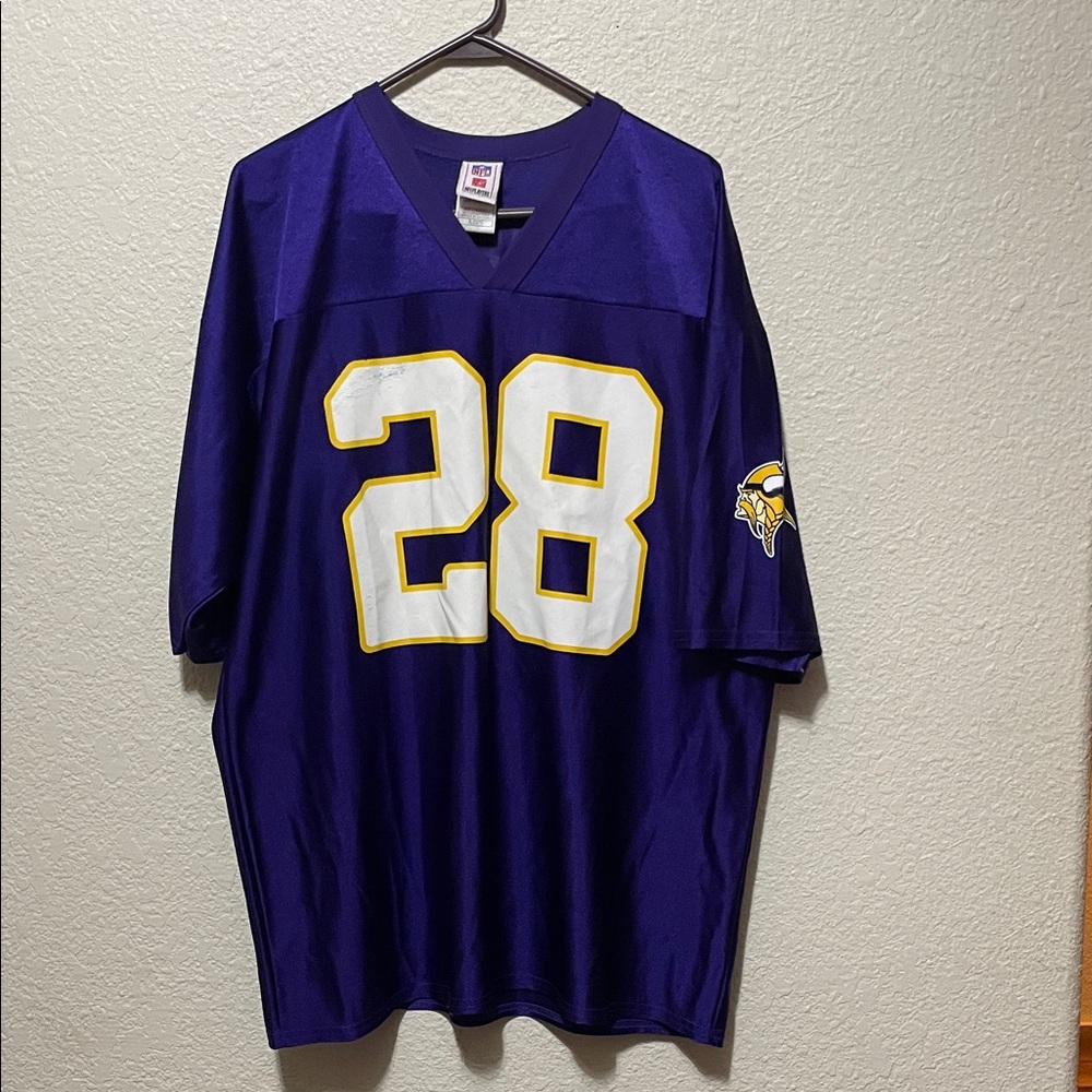 VIKINGS "Peterson" Men's Purple Football Jersey. Good Condition. Size XL.